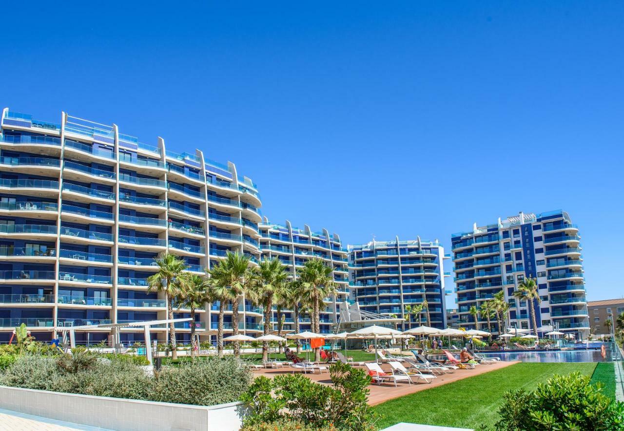 Crucero Lägenhet Torrevieja Exteriör bild